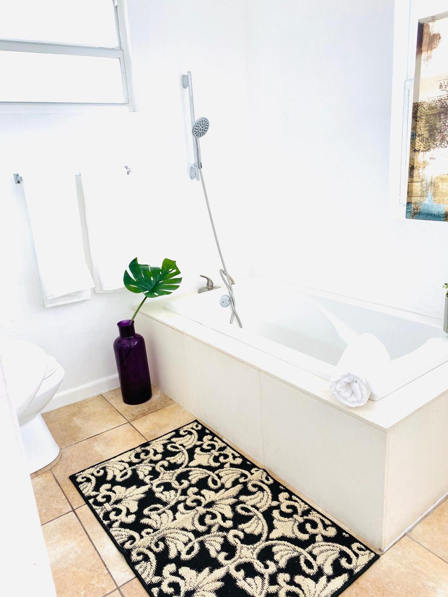 Xanadu 10 Mins To South Beach! 3 Bedroom Miami Villa Экстерьер фото